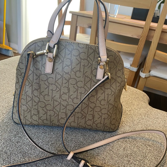 Calvin Klein Purse - Picture 4 of 5